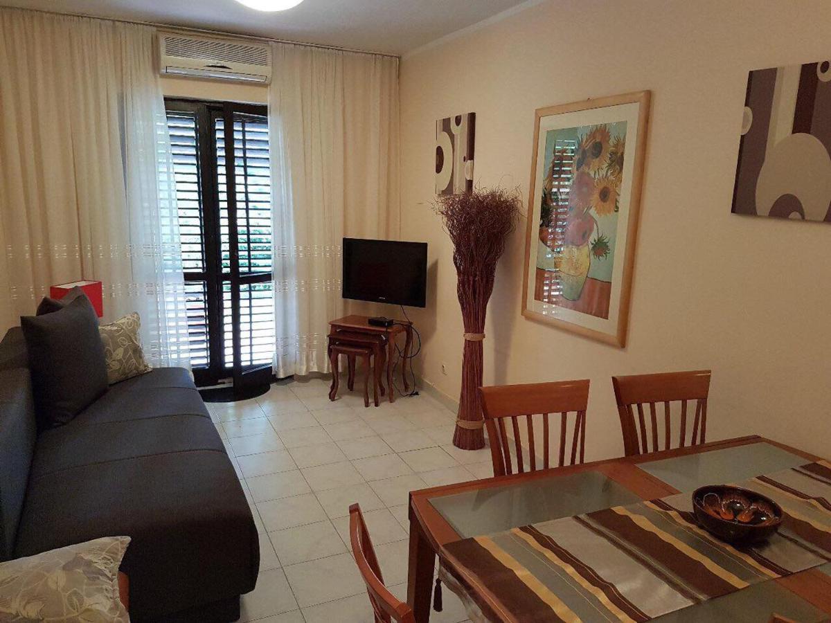 Apartmani I Sobe Goca Herceg Novi Exterior foto